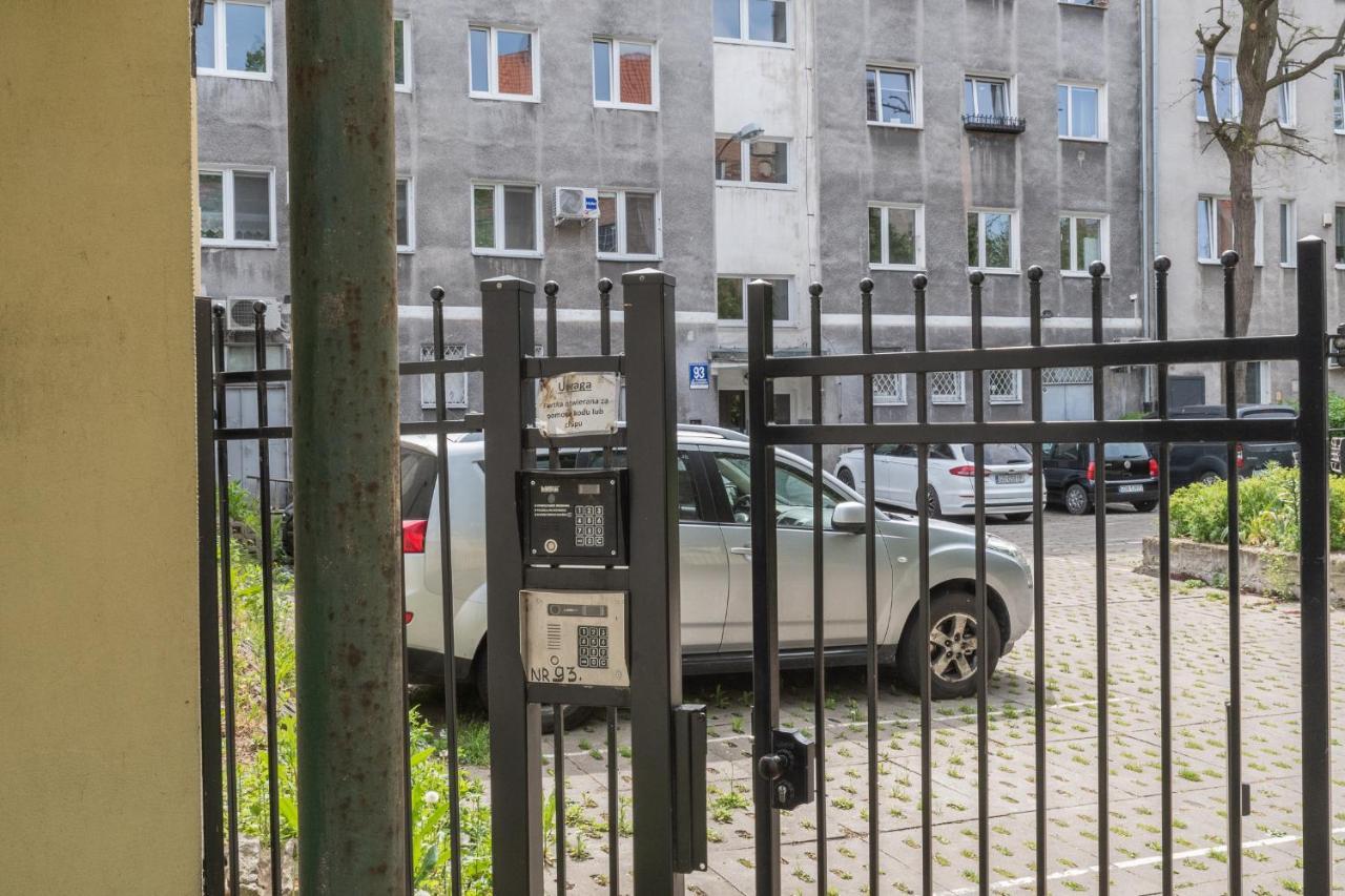 Bell Tower Old Town Gdansk Apartment Exterior foto